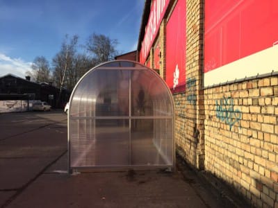 Delivery and assembly of trolley shelter for store "Spirits & Wine"